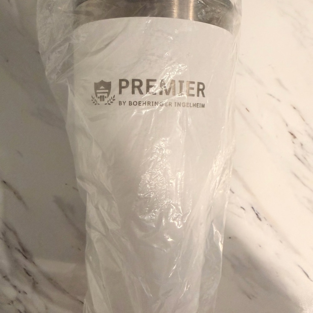 Rtic 30oz Tumbler NWT